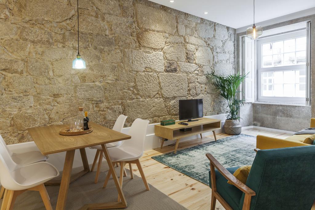 Old Stone Flats By Host Wise Apartman Porto Kültér fotó